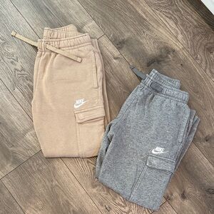 Nike Kids Beige & Gray Joggers size M